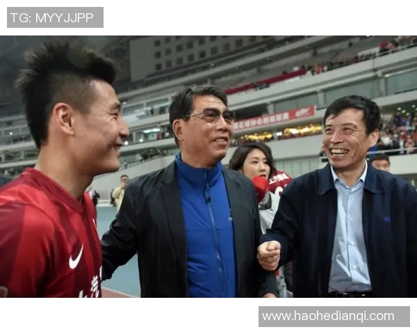 杨明足球明星的真实身份揭秘以及他在足球界的成就与影响 杨明足球明星的真实身份揭秘以及他在足球界的成就与影响