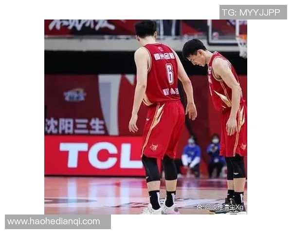 杭州乒乓球队灵活性引发热议球迷与专家观点交锋激烈 杭州乒乓球队灵活性引发热议球迷与专家观点交锋激烈