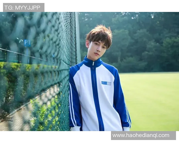 杨娜专访：从青涩少女到网球明星的奋斗与成长之路