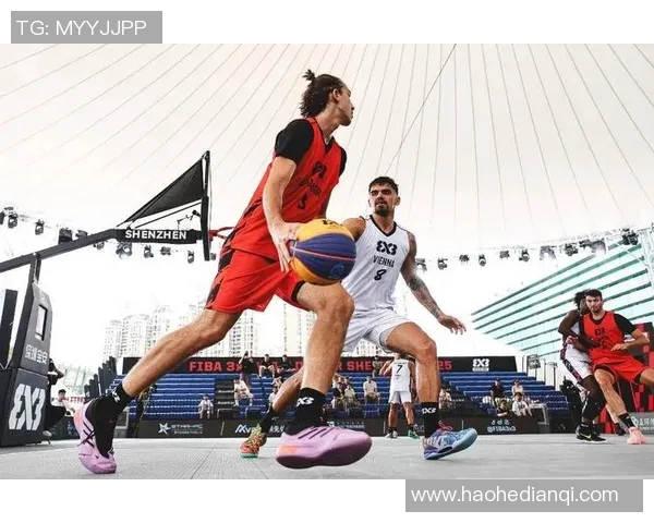 深圳篮球队逆袭之路联合会杯特别报道展现团队精神与不屈斗志